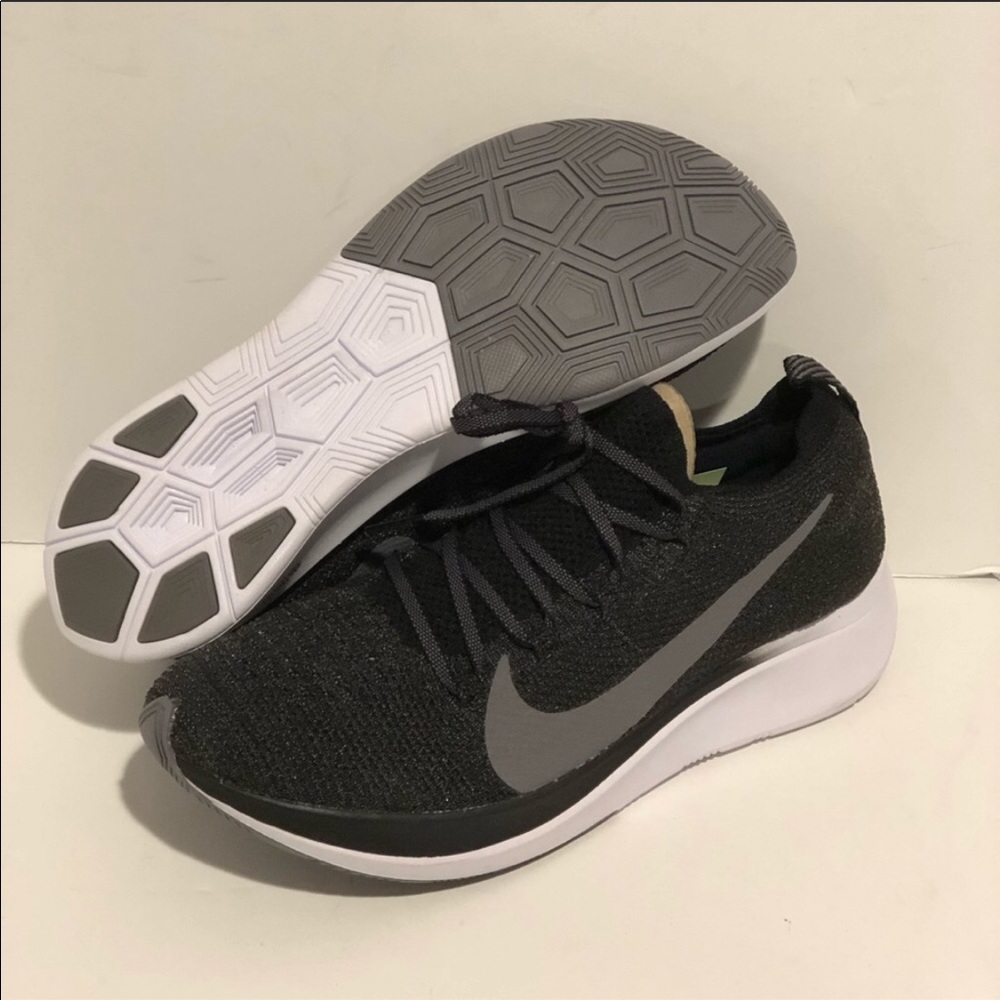Nike Zoom Fly Flyknit Running Shoe AR4562-081
